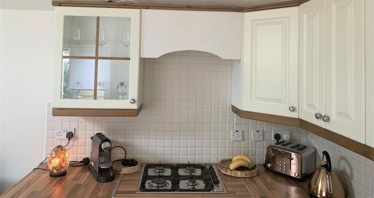Naas 2 Bedroom Back Garden Escape エクステリア 写真